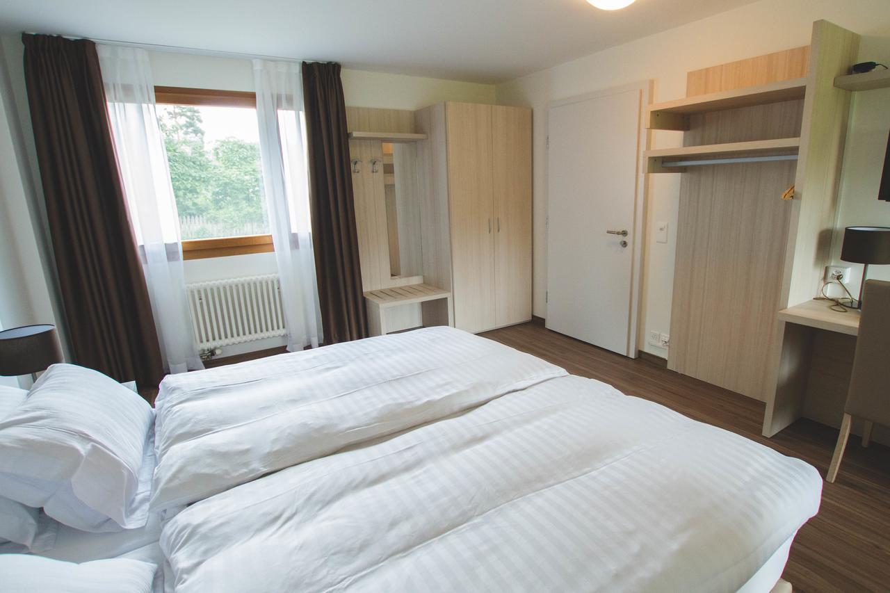 Hotel Domaine De La Sauge 쿠드레핀 외부 사진